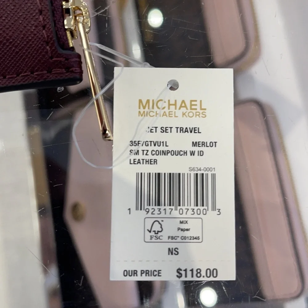 Michael Kors Jet Set Travel Small Leather Top Zip Coin Pouch With ID